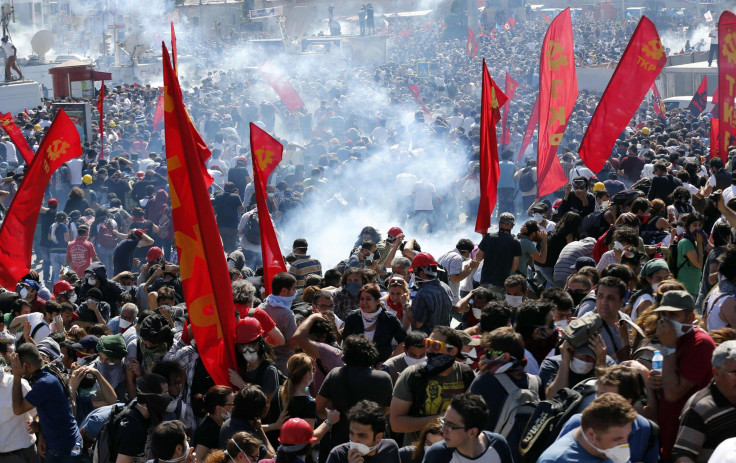 Turkish Riot Police-June 1, 2013