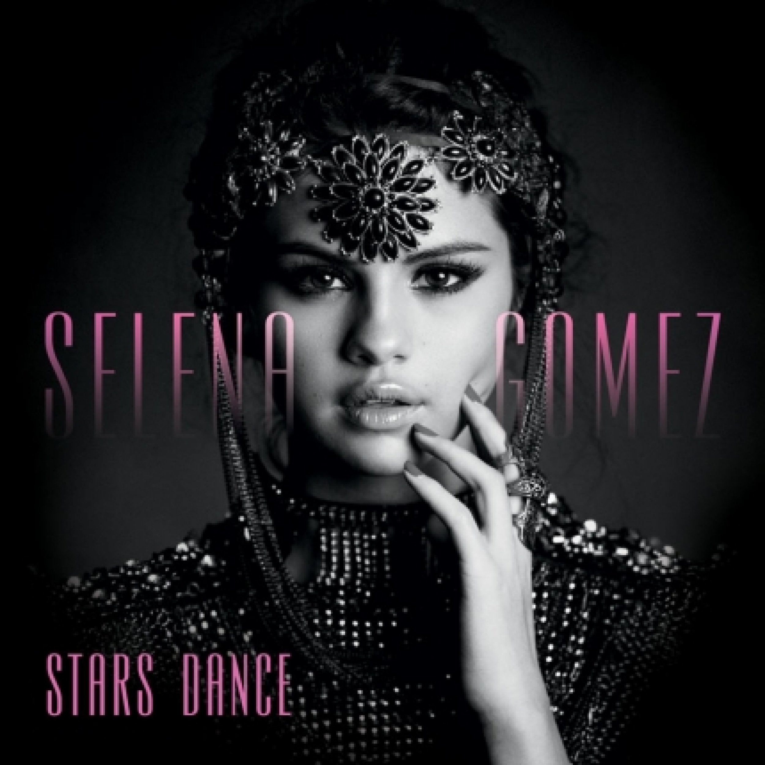 Selena Gomez Releases Official 'Stars Dance' Album Cover and Track List