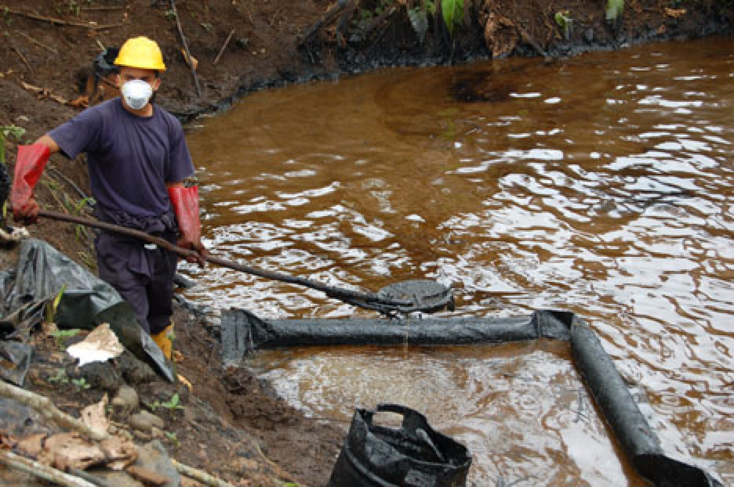 Oil Spill In Ecuador Threatens Peru And Brazil Regions | IBTimes