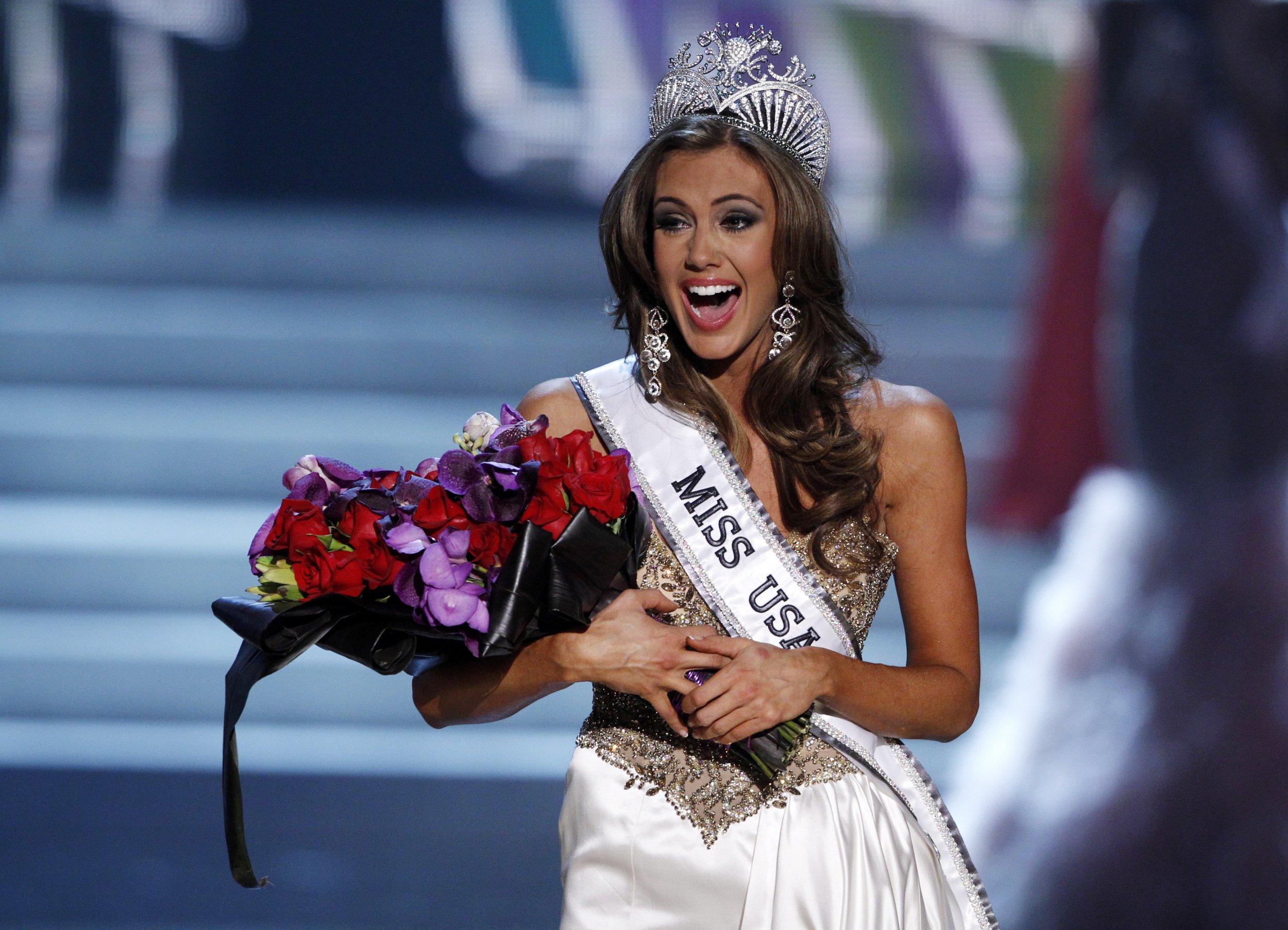 Miss Usa 2013 Meet The Winner Miss Connecticut And Brainy Beauty Erin Brady Photos Ibtimes 4769