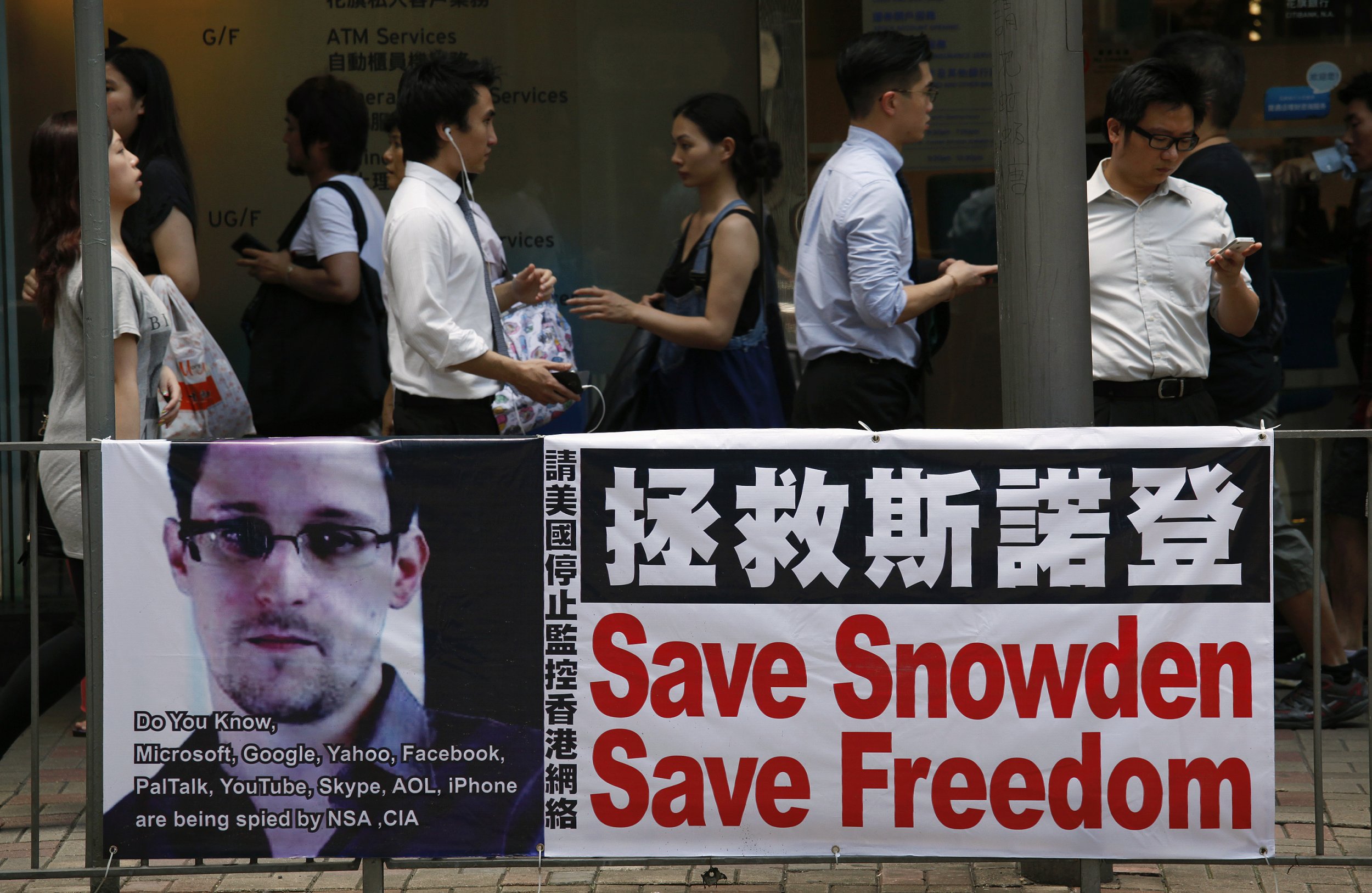 Us Files Espionage Charges Against Edward Snowden Authorities To Seek Extradition Of Nsa 4590