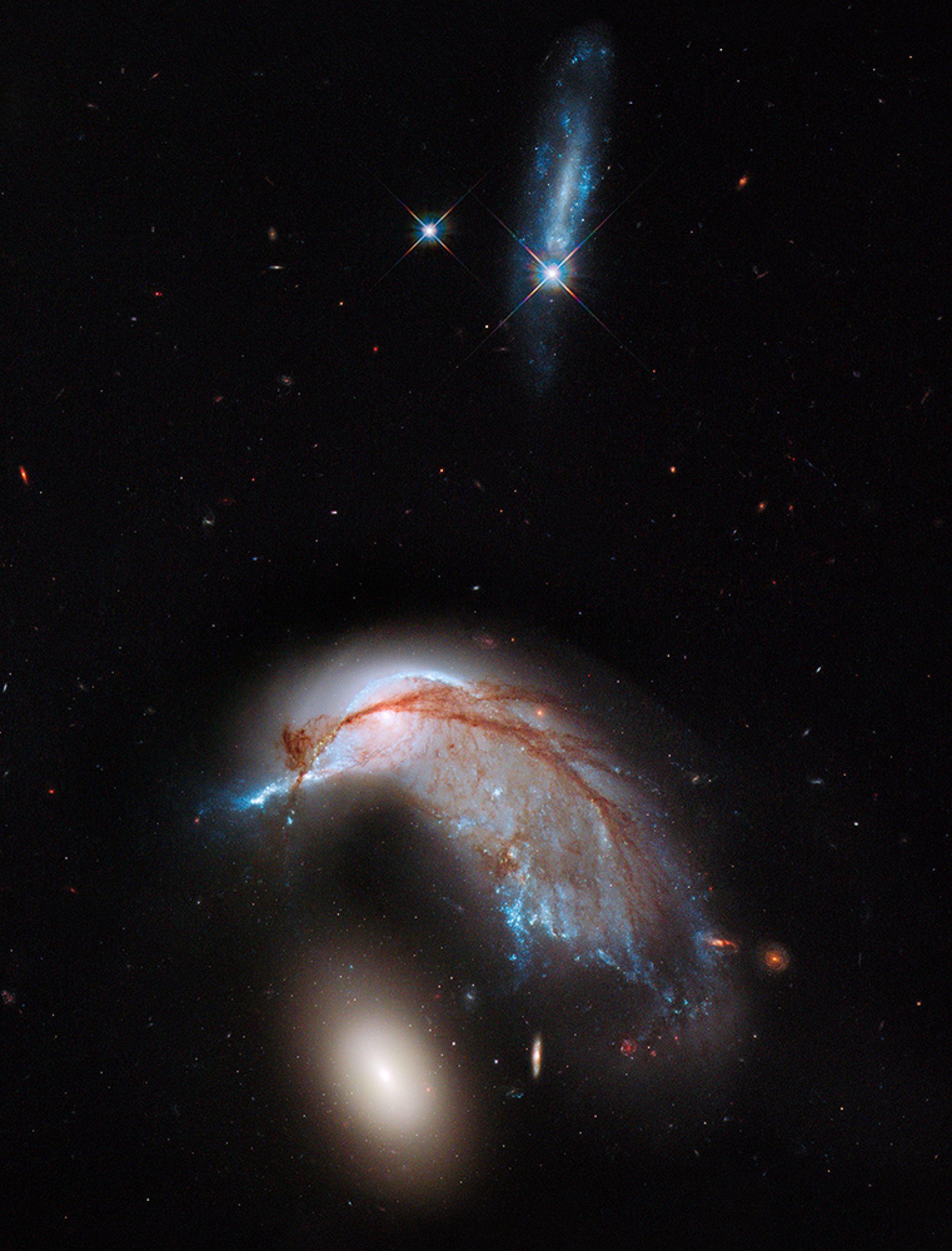 NASA Hubble Telescope Captures ‘Bird-Like’ Merger Of Two Galaxies ...