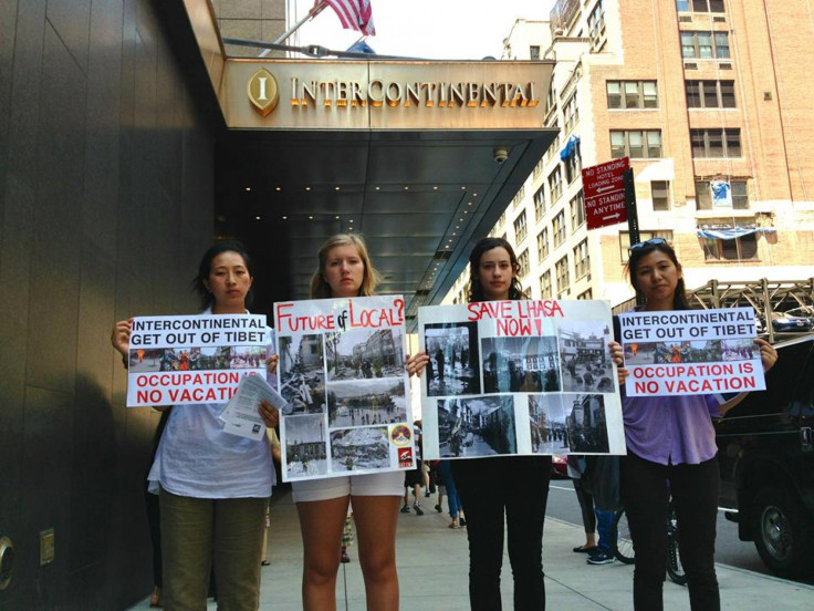 Students For A Free Tibet Protest