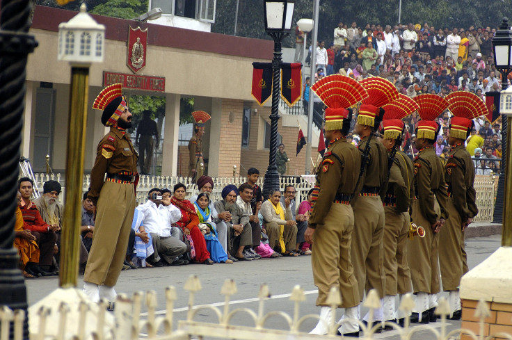 Border ceremony at Wagah