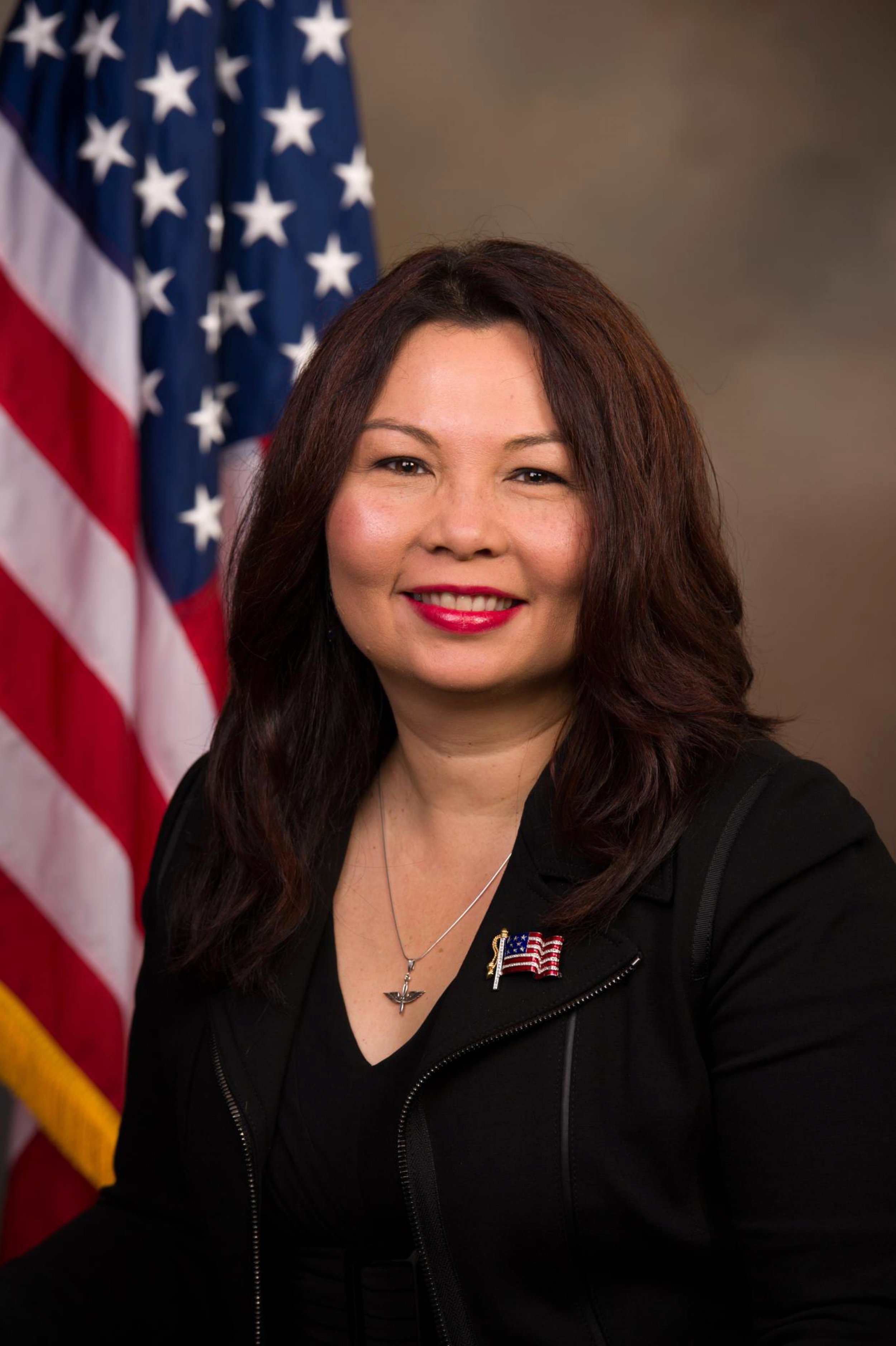 Rep. Tammy Duckworth Rips Into IRS Contractor For False Disability ...