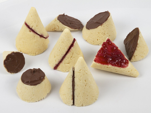 Sconic Sections of Scones