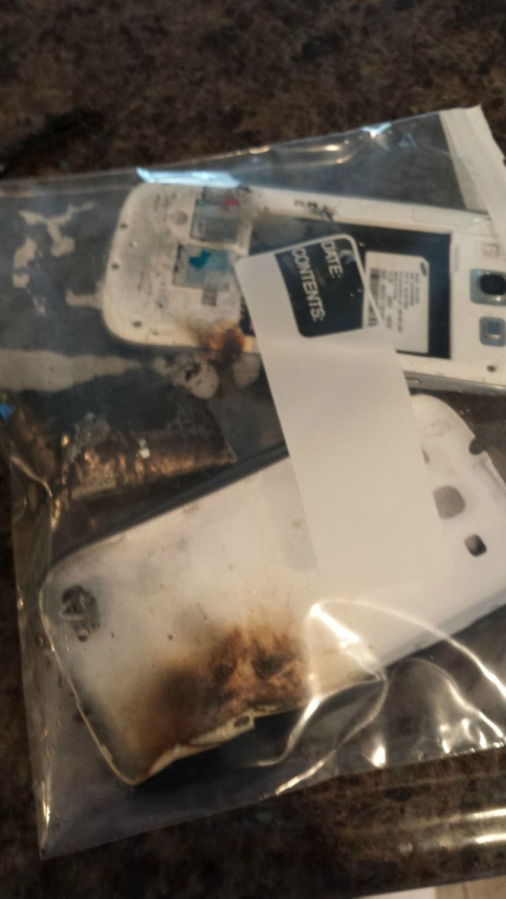 Samsung Galaxy S3 Explodes