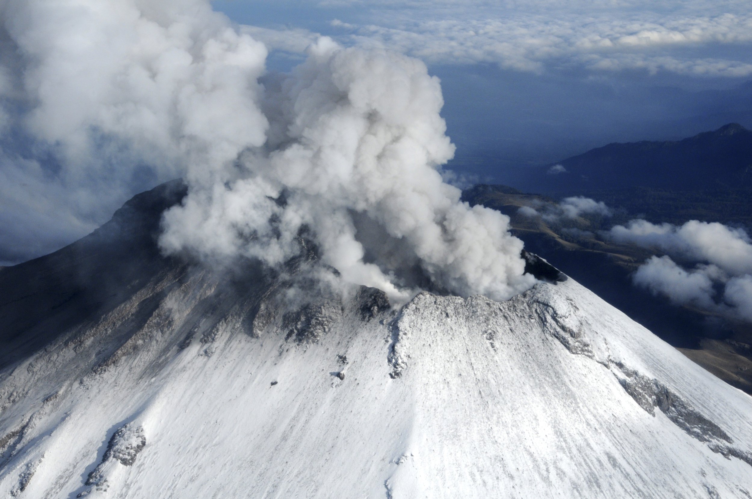 Popocatepetl Volcano Video Captures Eruption Of Active Volcano Crater