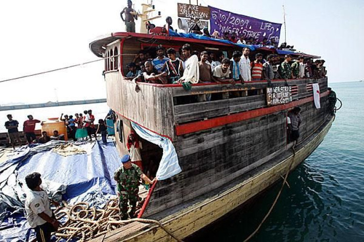 Sri Lankan asylum seekers on boat