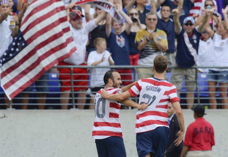 Clarence Goodson, Landon Donovan