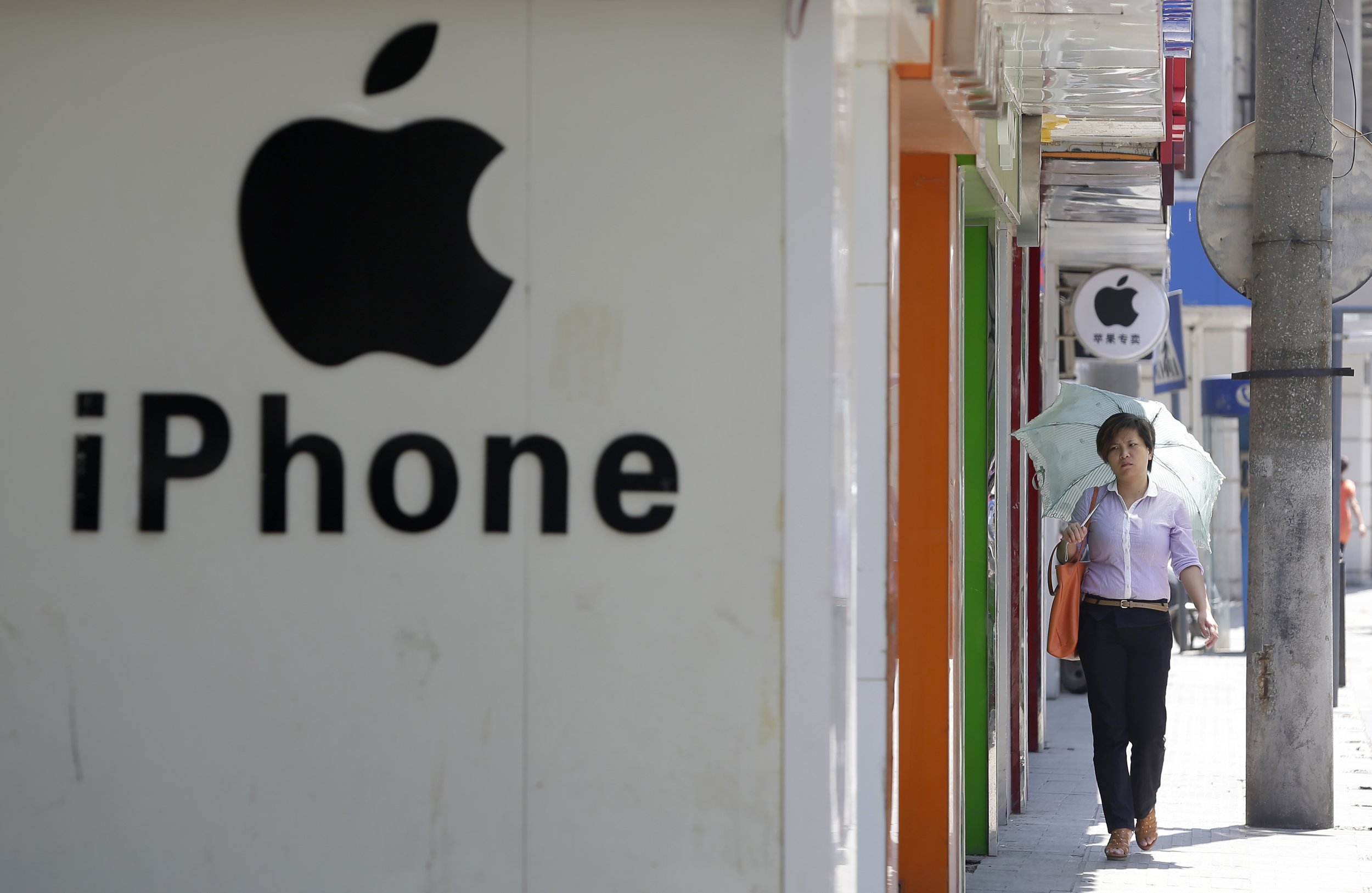 Apple Iphone 5s 5c Release Date Nears Deals With China Mobile Ntt Docomo May Boost Iphone