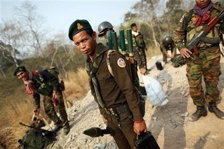 Cambodian soldiers