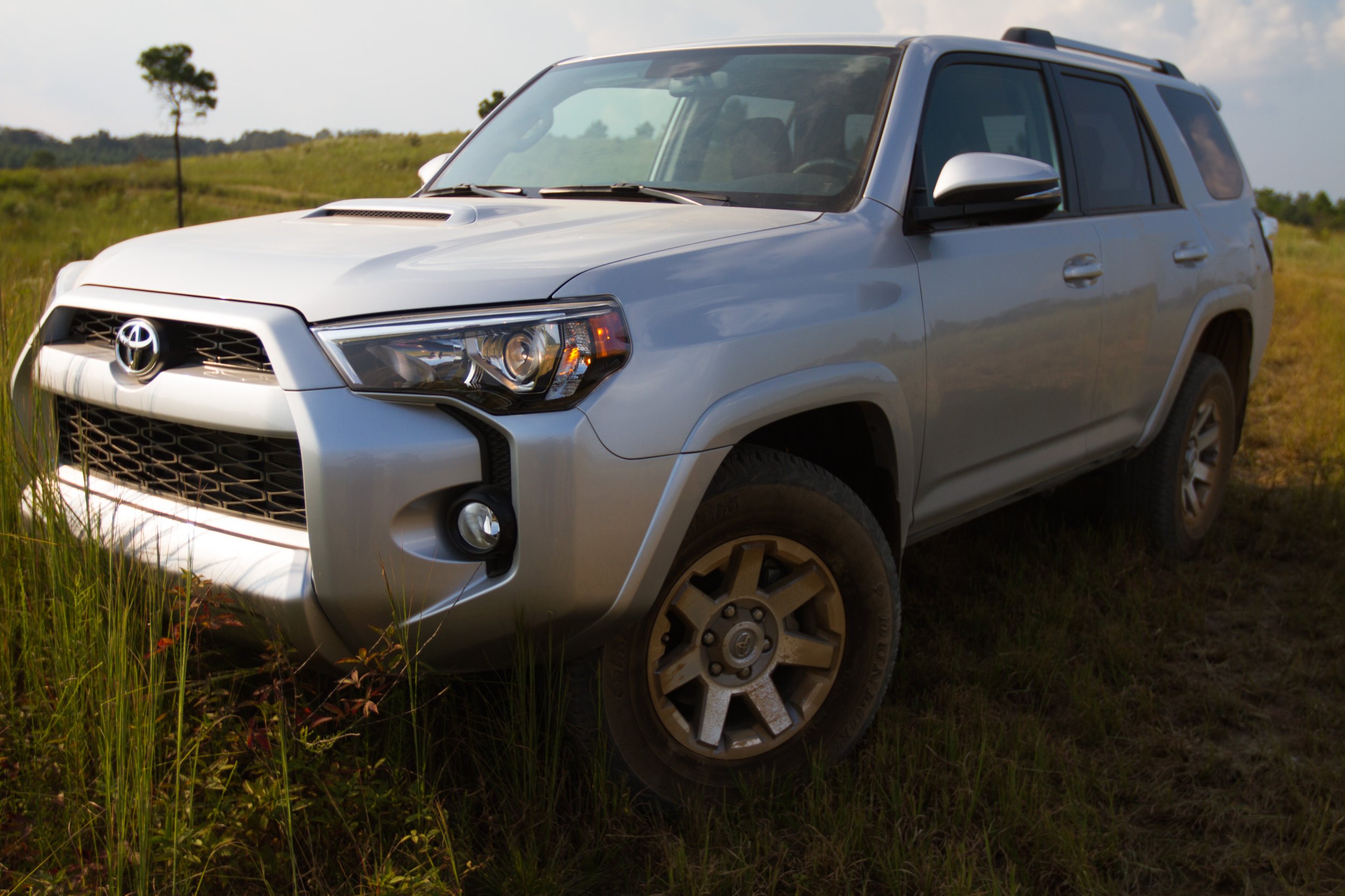 2014 Toyota 4Runner: Aggressive Exterior Complements Rugged Reliability Of Mid-Size SUV