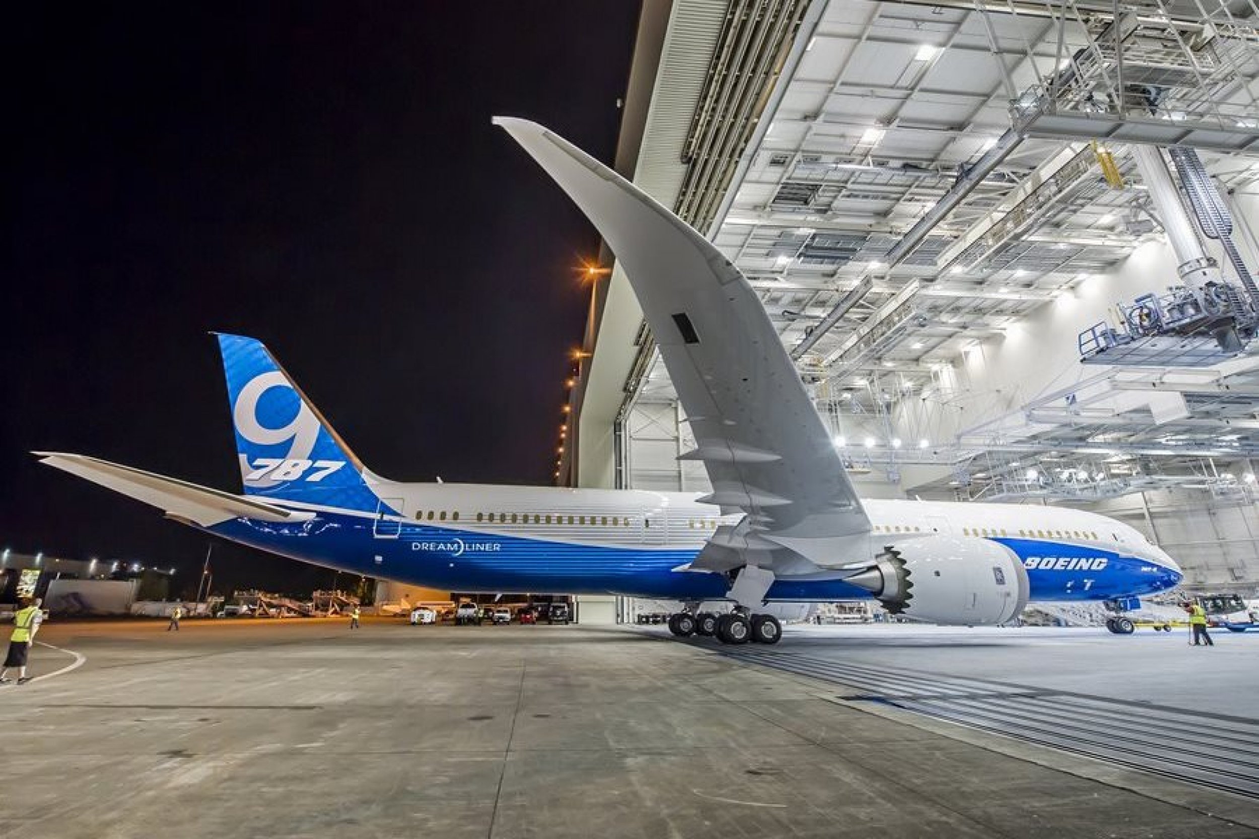 Boeing Offers Bonus If Charleston Can Catch Up On Delayed 787