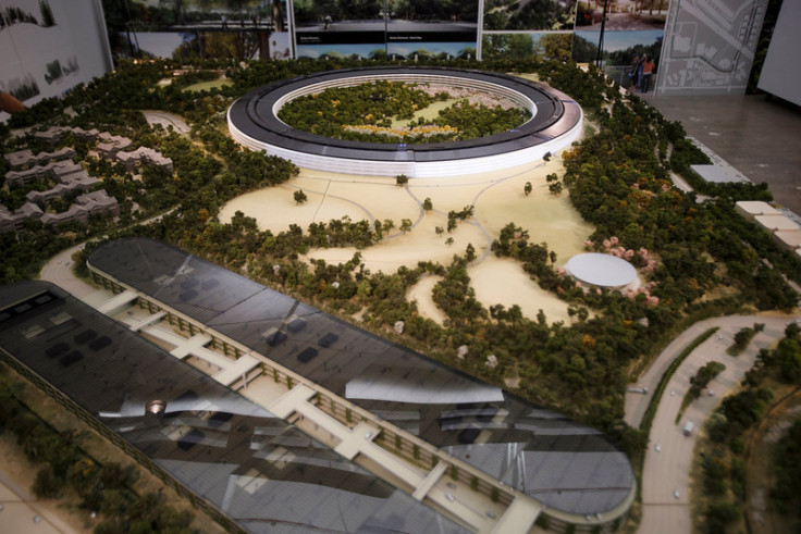 apple-spaceship-campus-12