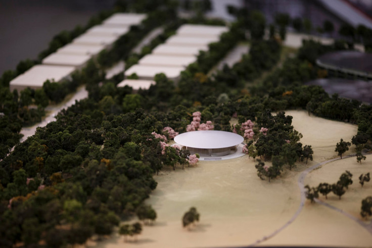 apple-spaceship-campus-13