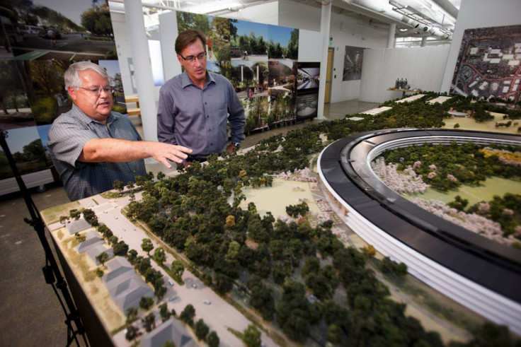 apple-spaceship-campus-17