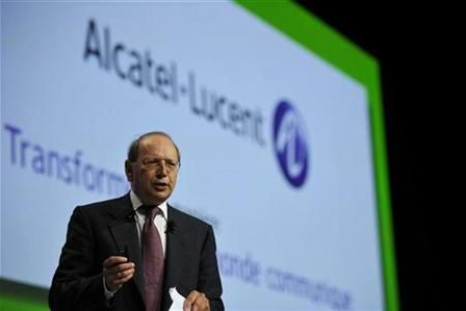 Alcatel-Lucent Chief Executive Ben Verwaayen speaks during the company&#039;s shareholders meeting in Paris