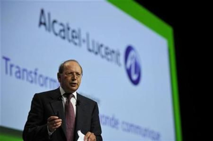 Alcatel-Lucent Chief Executive Ben Verwaayen speaks during the company&#039;s shareholders meeting in Paris