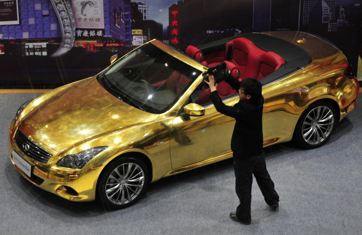 Gold car China