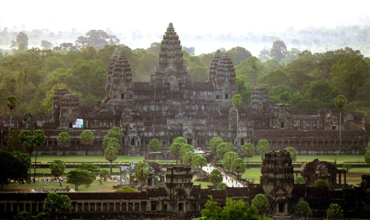 Angkor Wat (Cambodia) 