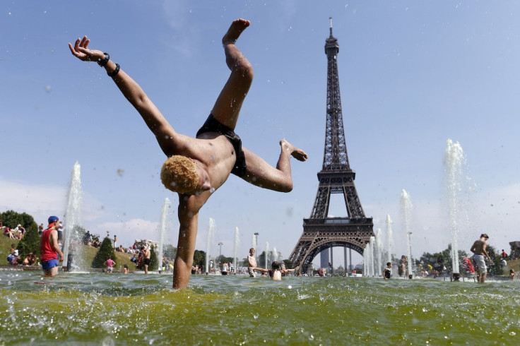 The Eiffel Tower (France) 