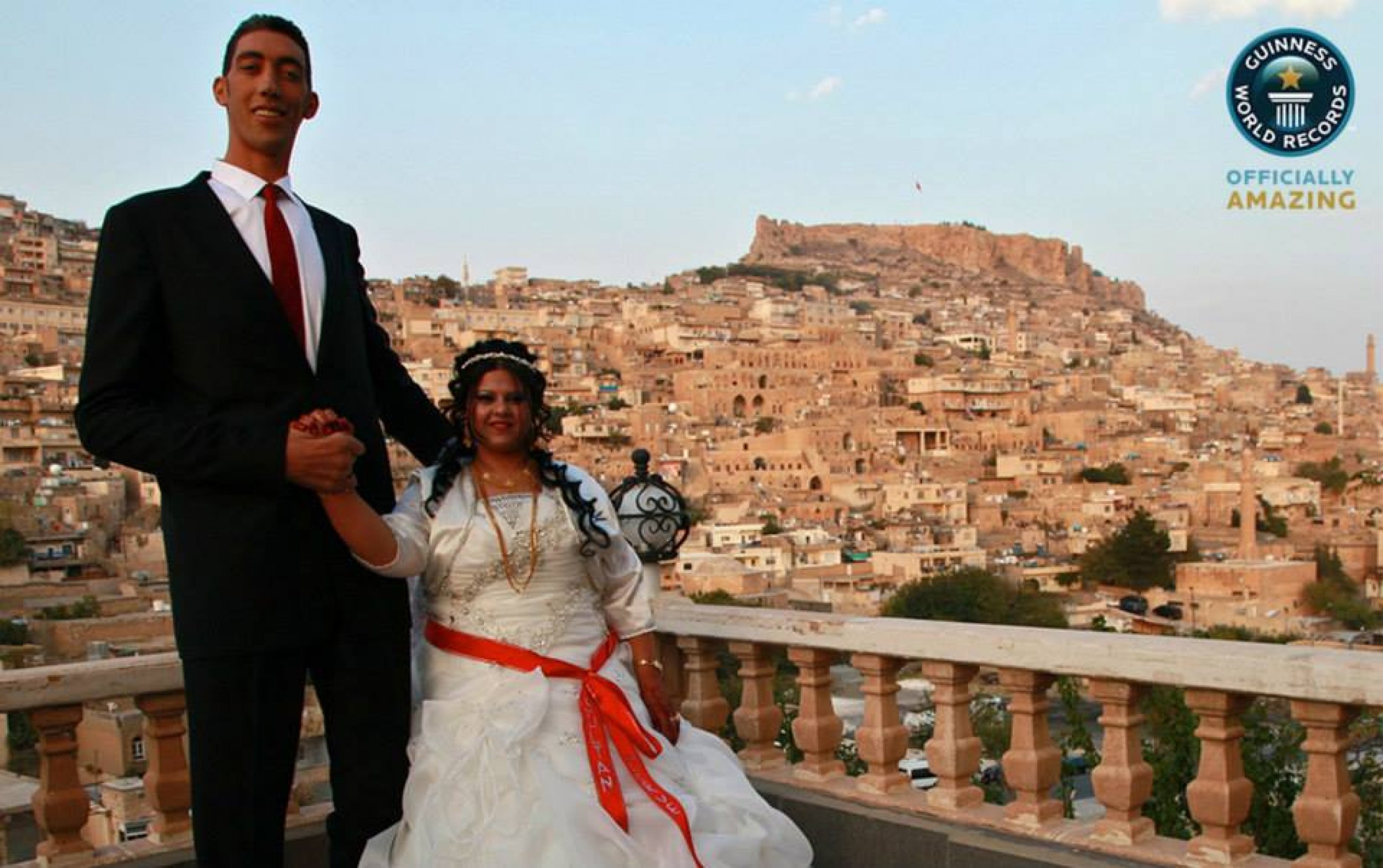 Worlds Tallest Man Wedding