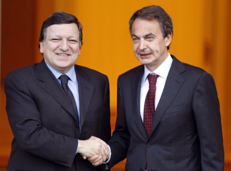 Spain's Prime Minister Zapatero and European Commission President Barroso before their meeting in Madrid