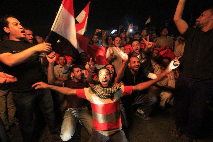 Egypt celebrates as Mubarak resigns.