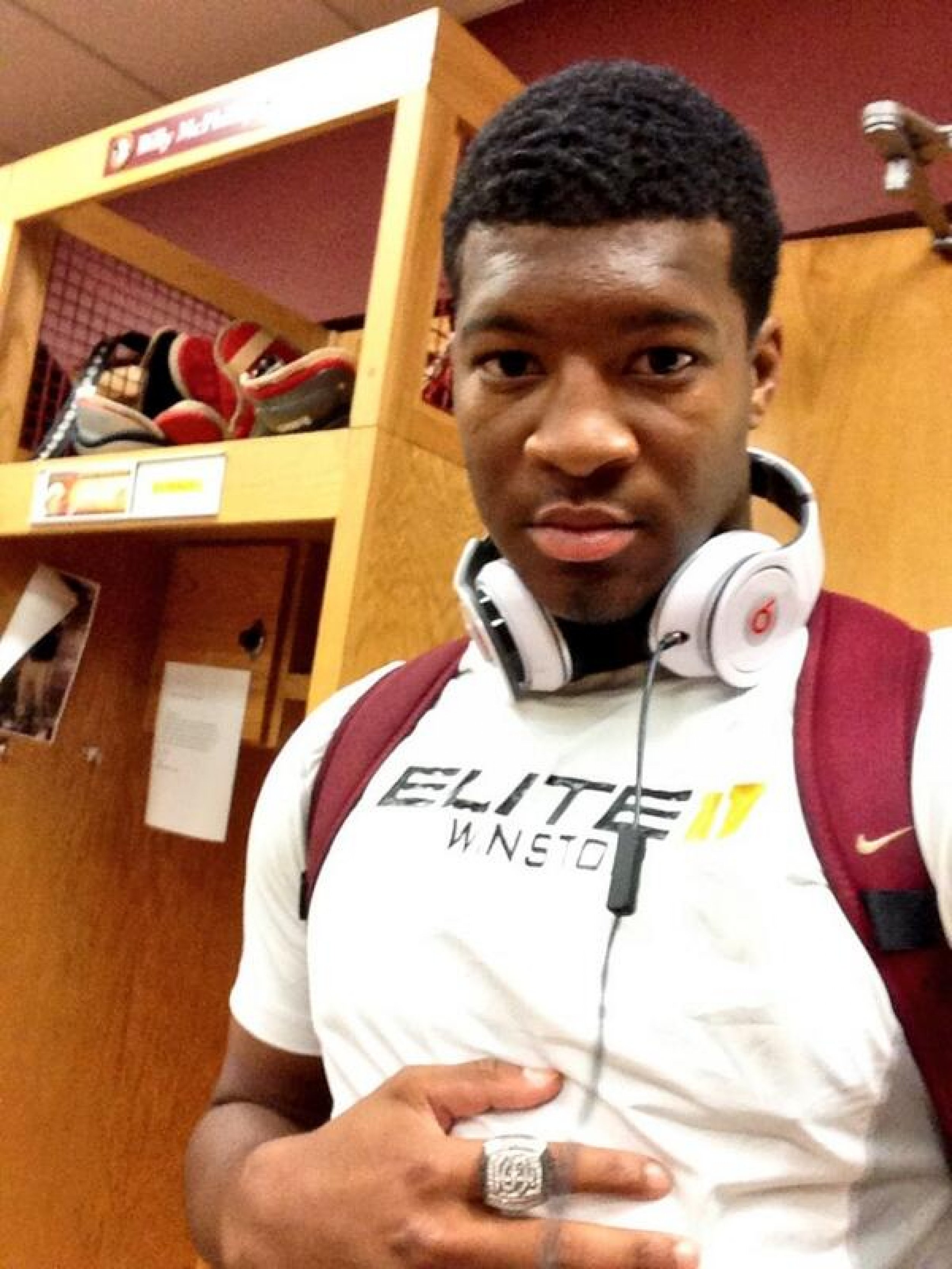 Did Jameis Winston Really Shoplift Crab Legs From Publix? Where To ...