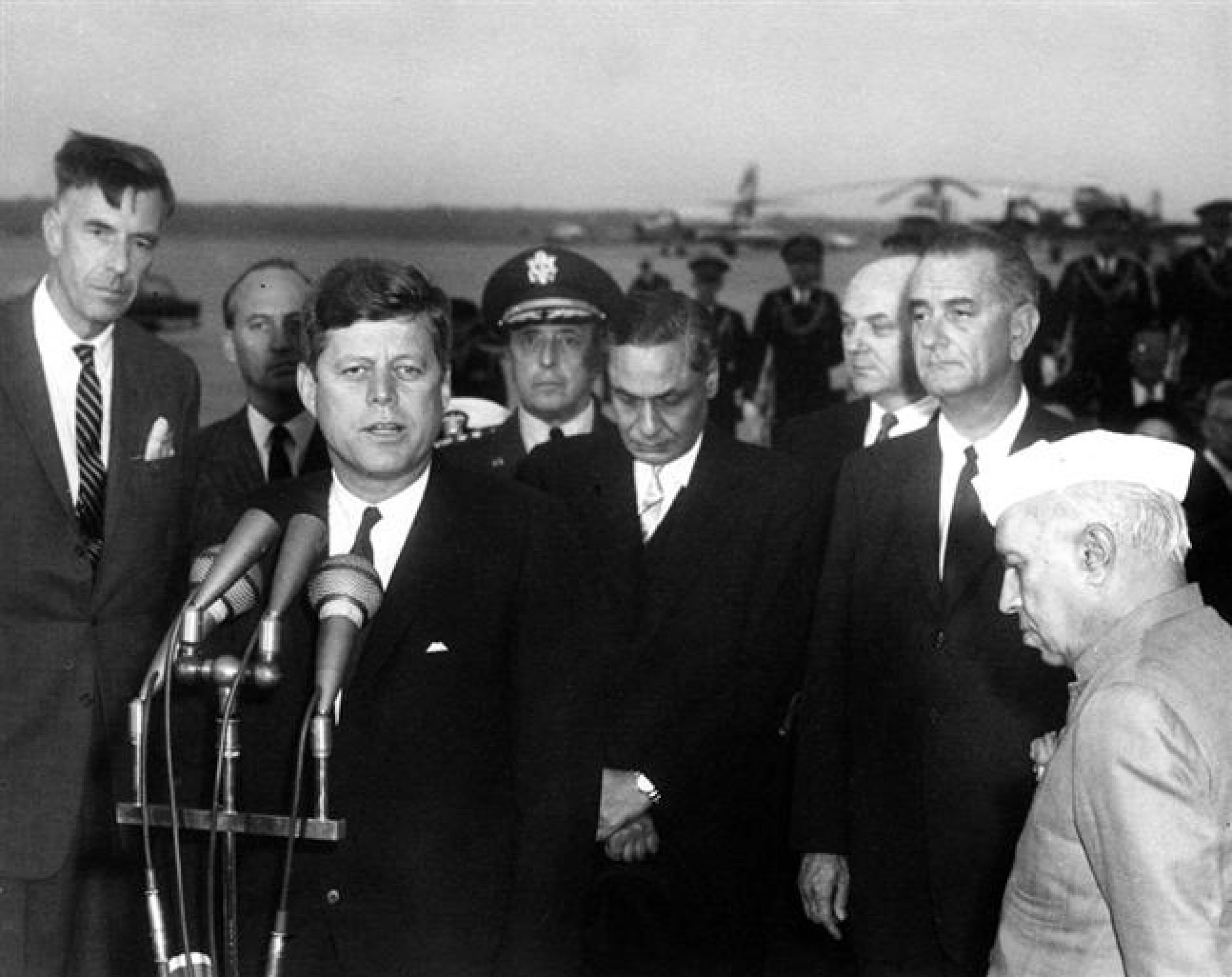 John F. Kennedy And India: A Tale OF JFK, Jackie, Nehru, Indira ...