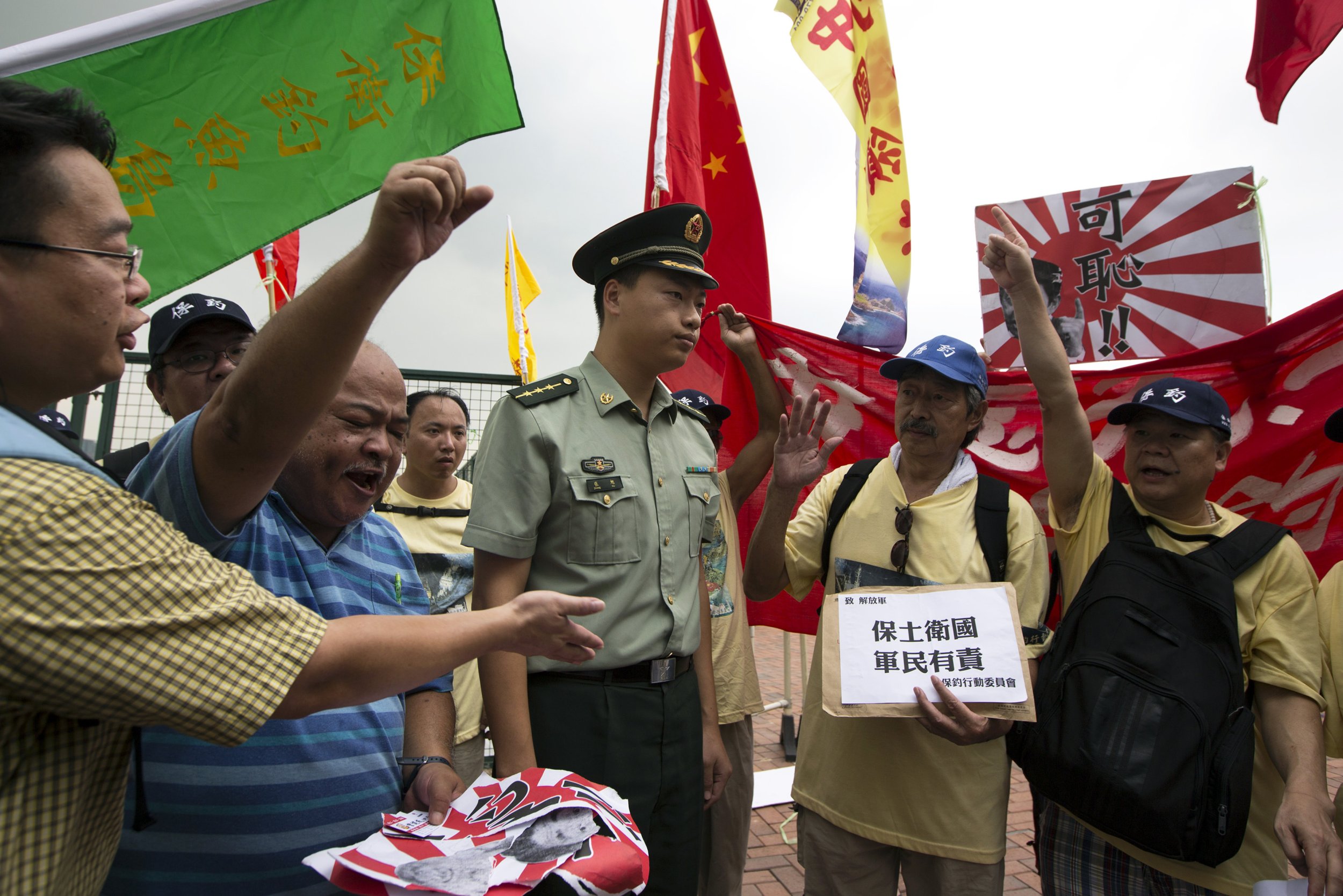 Pentagon’s B-52 Challenge To China’s Air Defense Zone Draws Criticism ...