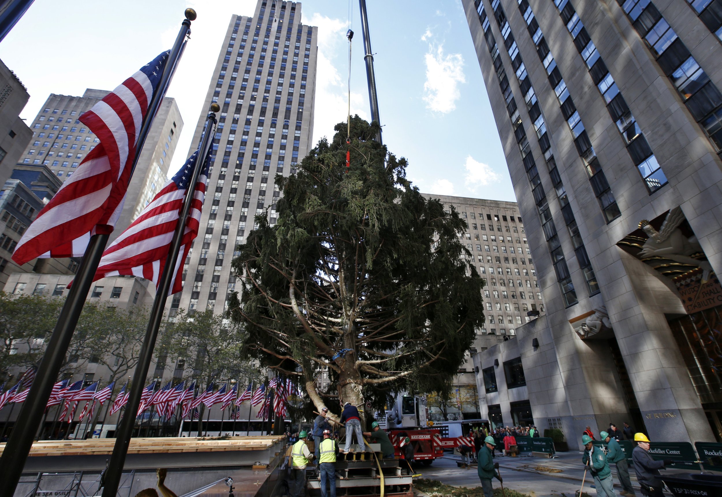 Rockefeller Center Tree Lighting: Where To Park And Trains To Take For ...