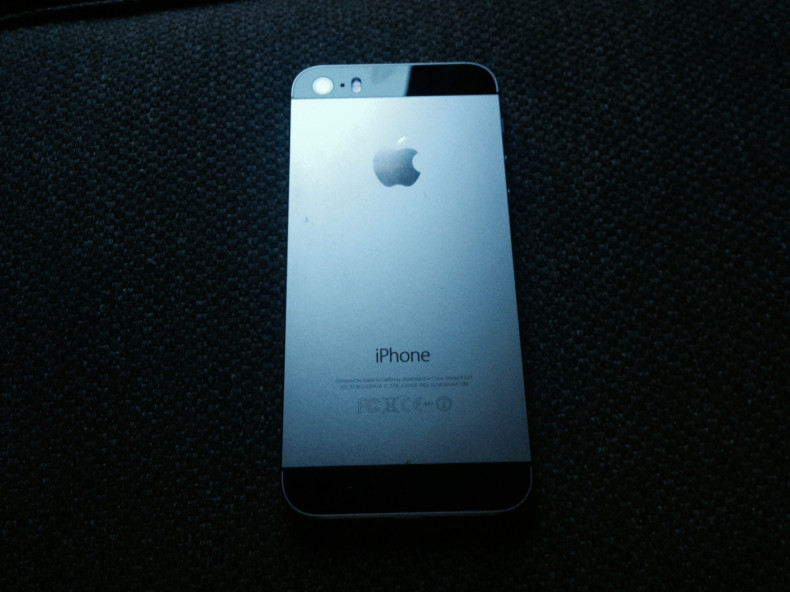 iphone-5s-space-grey