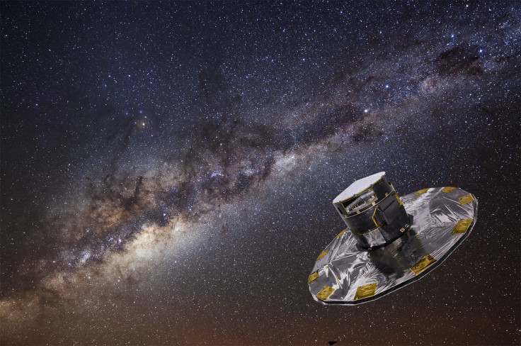 Gaia Mapping The Milky Way