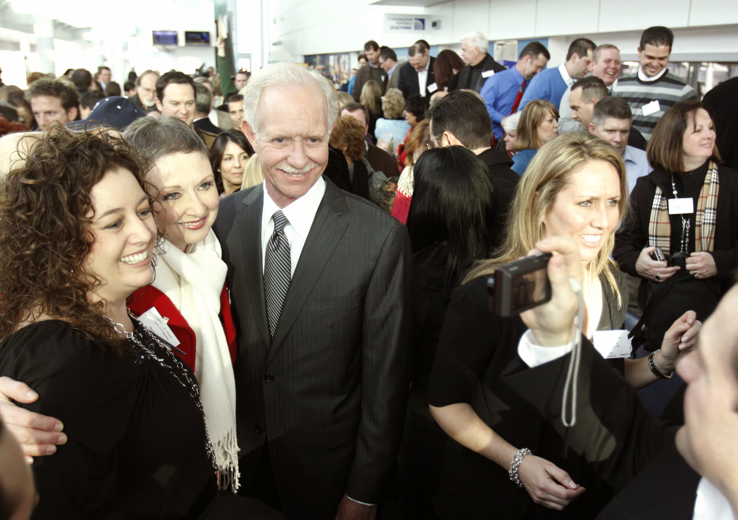 Sully with Passengers