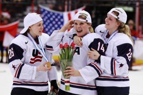 Amanda Kessel USA Women's Hockey