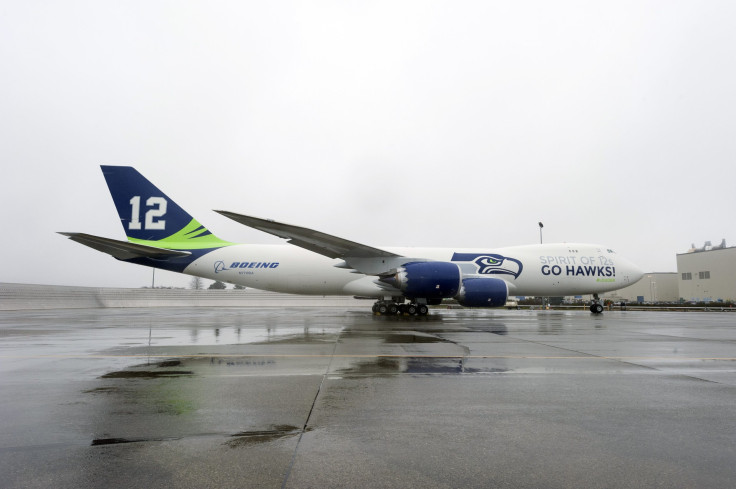 Seahawka 747-8 B