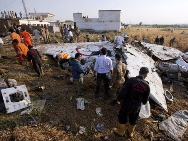 Bhoja air crash