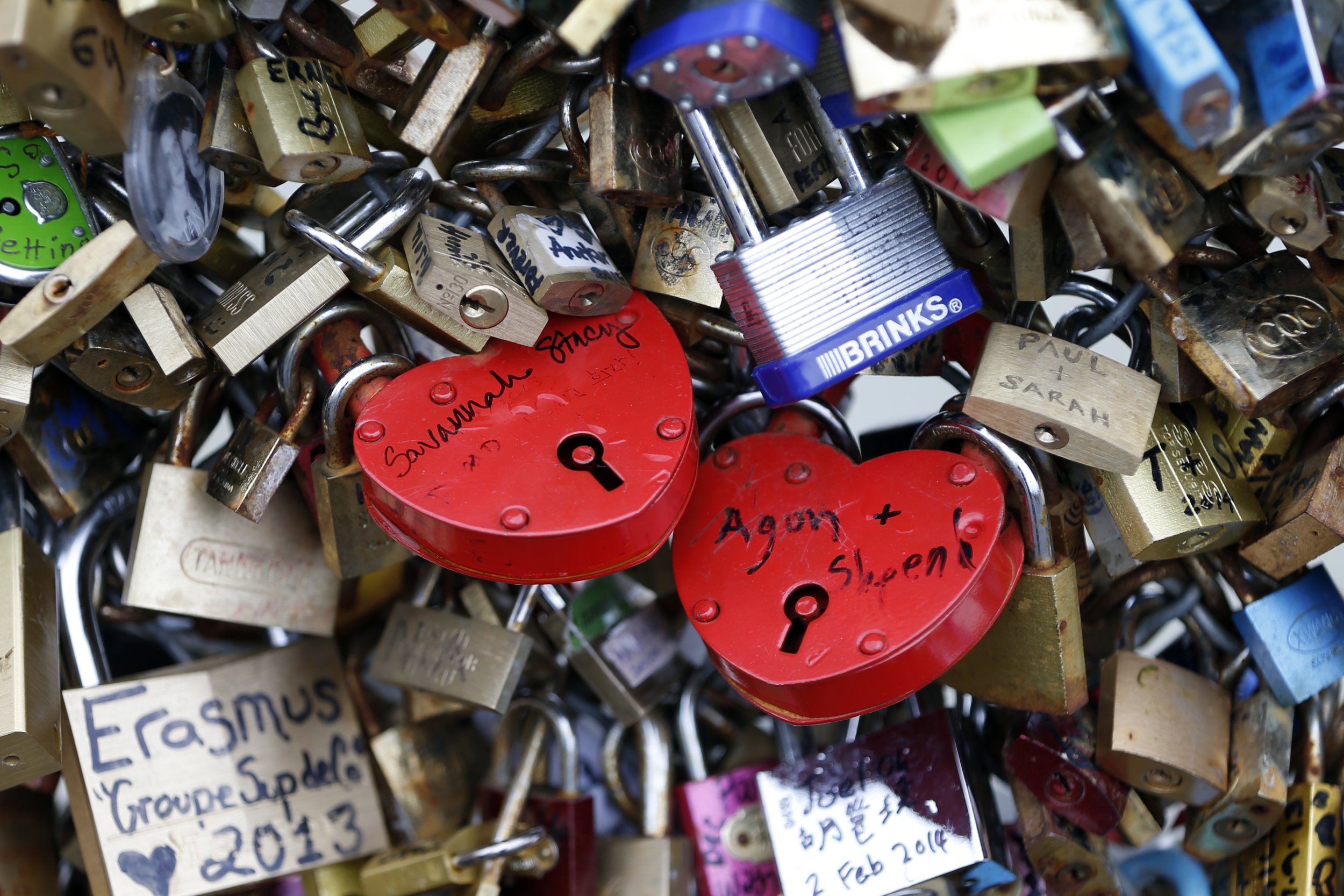 Valentines Day Seine Lock
