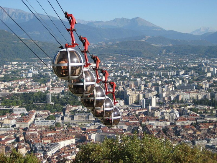 800px-Seilbahn-Grenoble