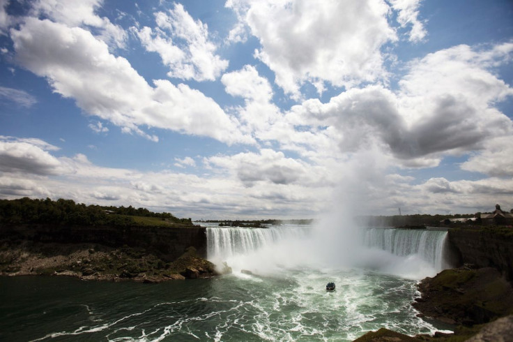 Niagara Falls 