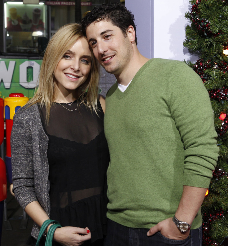 Jason Biggs and his wife