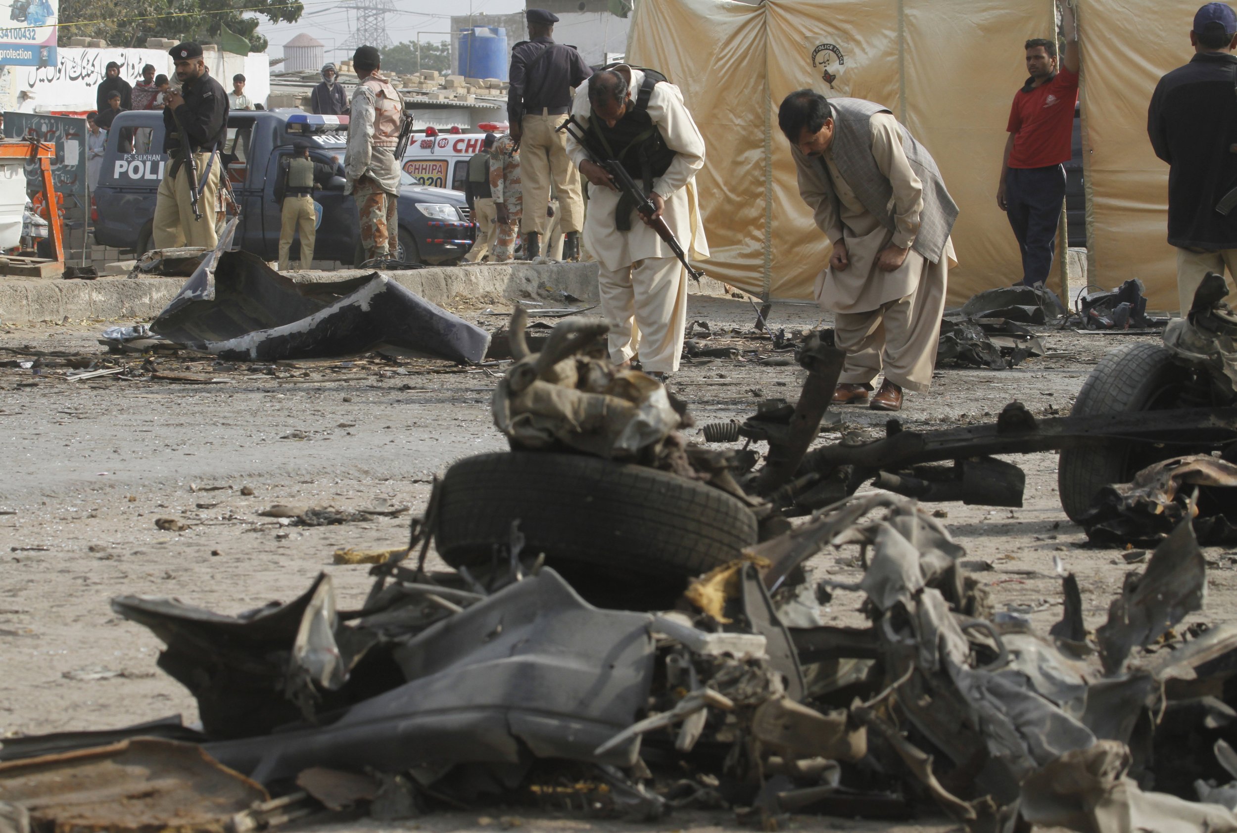 Pakistani Jets Attack Militant Hideouts In Waziristan Killing 40 ...