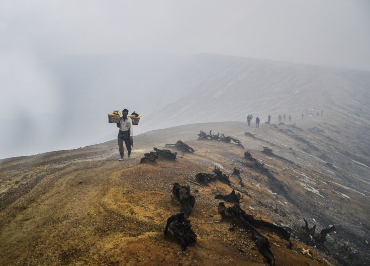 Sulfur Miners Ijen