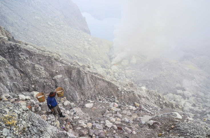 Sulfur Miners Indonesia