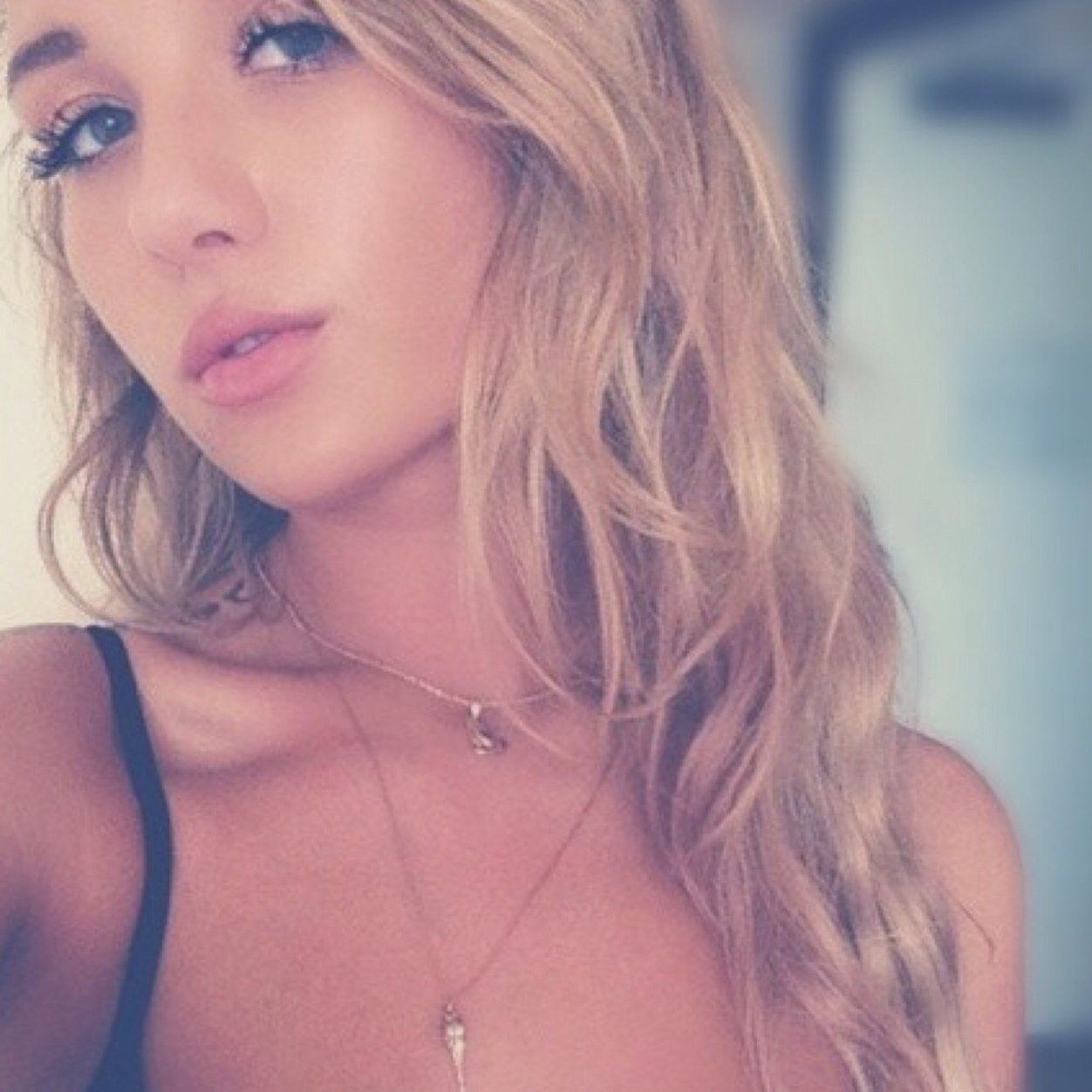 Niykee heaton bad intentions lyrics