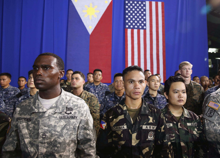 Military troops in Manila