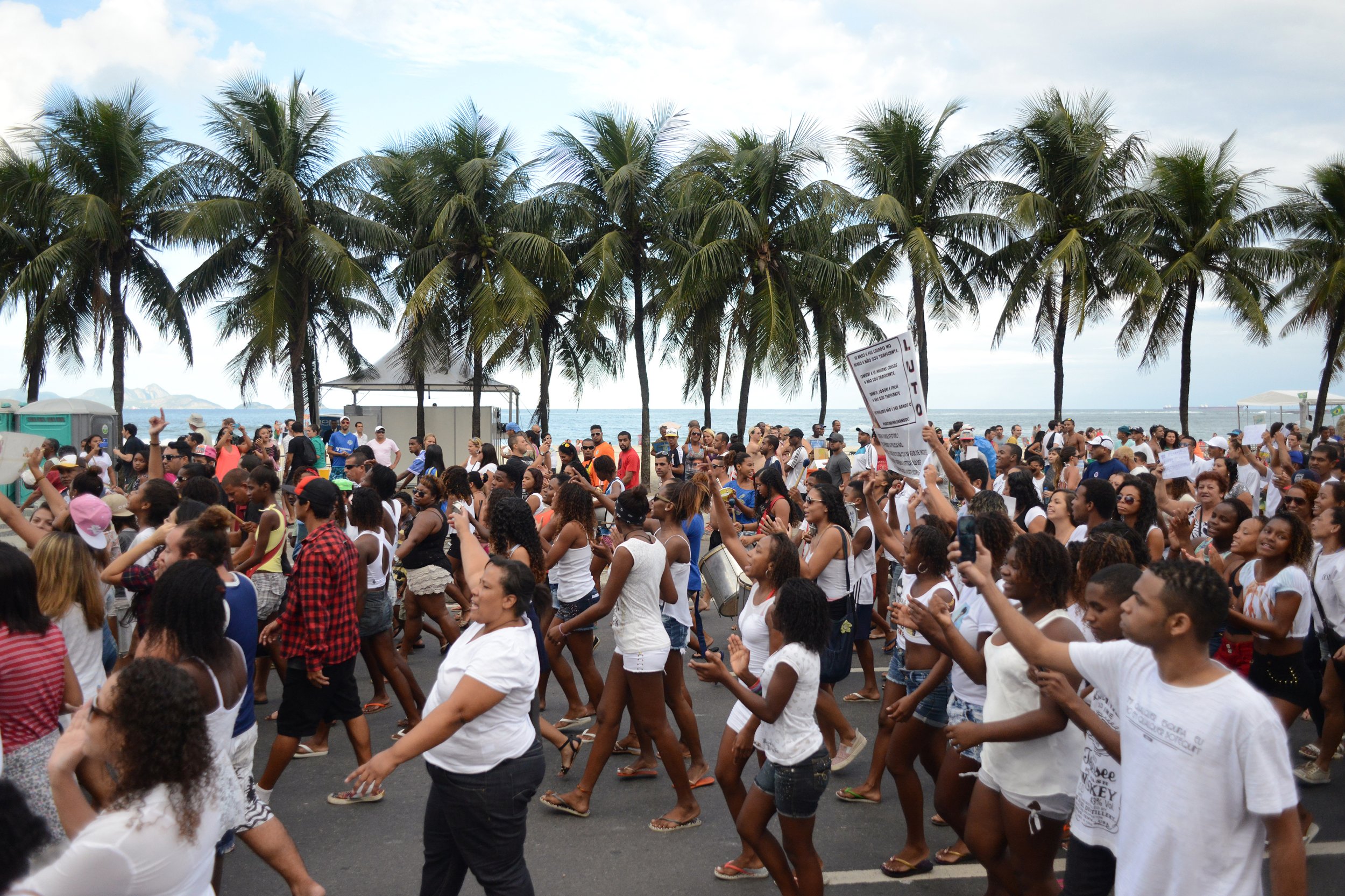 Rio De Janeiro Shantytown Revolt Increases Safety Concerns Ahead Of