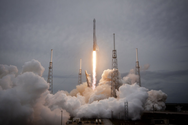 CRS-3 FALCON 9 LIFTOFF